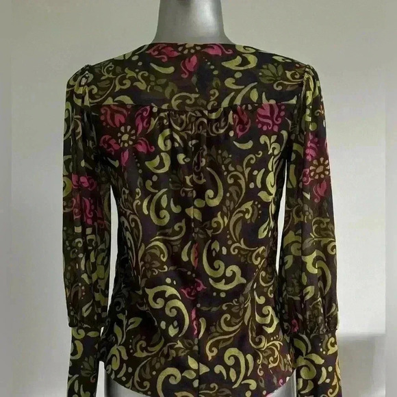 FREE💟Sweet Pea Mesh  Top - Picture 4 of 15